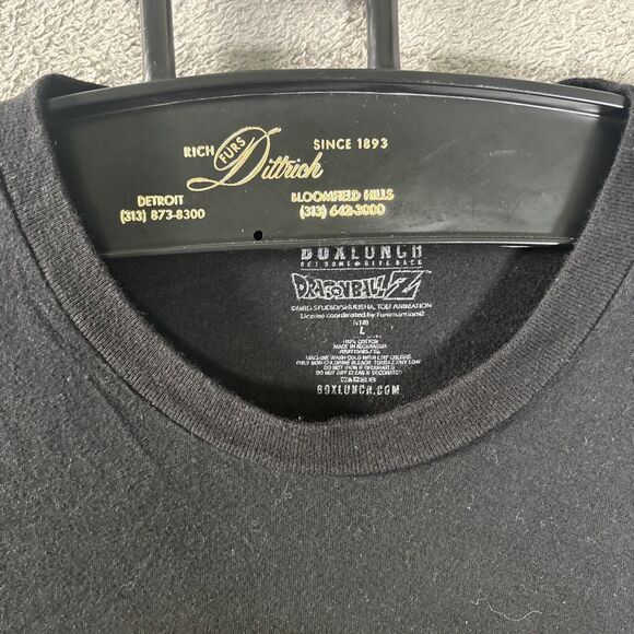 Dragon Ball Z T-Shirt Box Lunch Size Large Buu’s Chocolate Beam Black Graphic Te - Picture 4 of 9